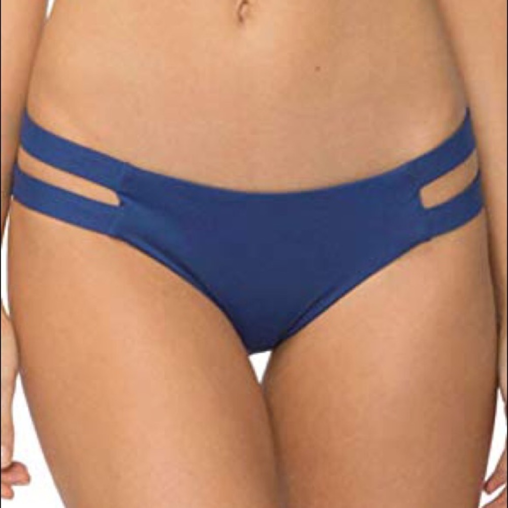 Tavik Chloe Moderate Bottom- Pacific blue Small